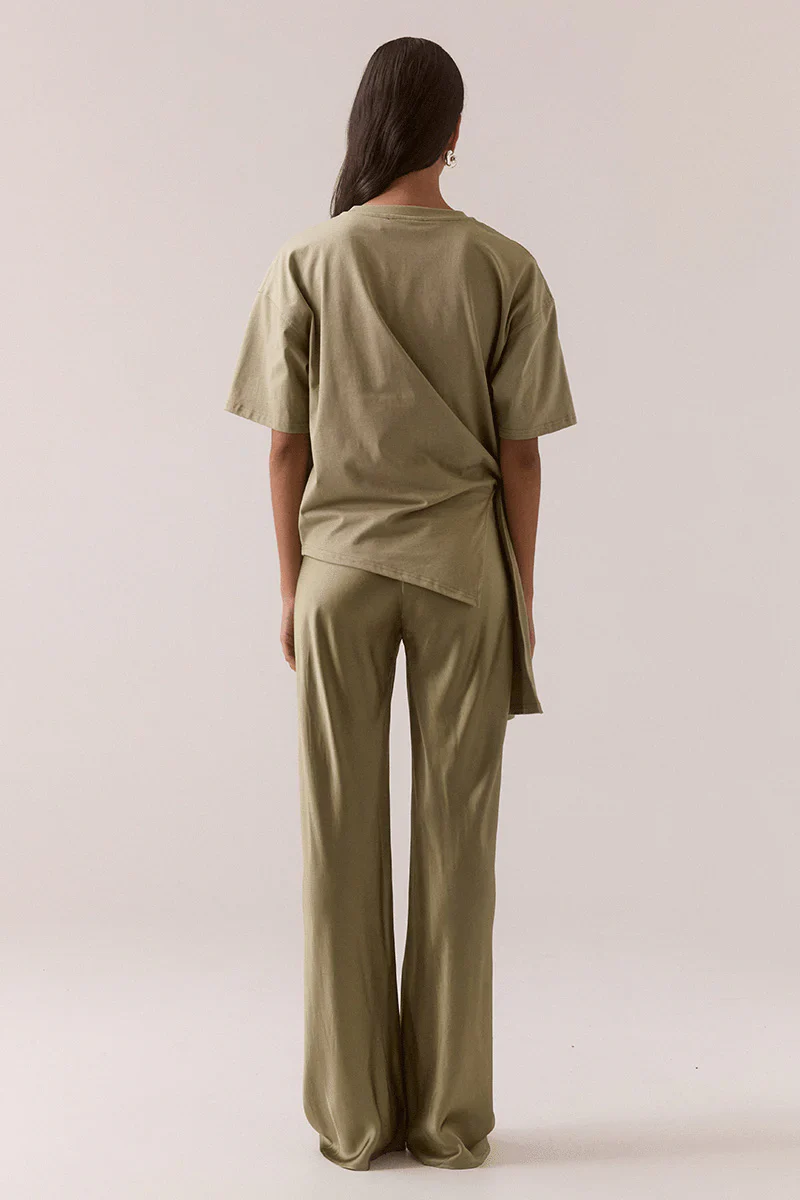 Blake Tee Light Olive | Sovere - Image 4