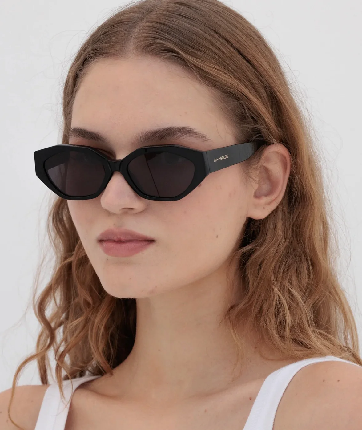 Eliana Sunglasses - Black | Lu Goldie - Image 3