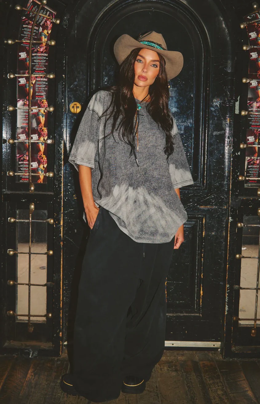 The Bleached Backless Tee | Sabbi - Image 4