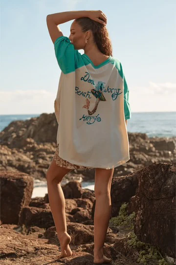 The Long Time No Sea Raglan Tee - Green | Sabbi - Image 4
