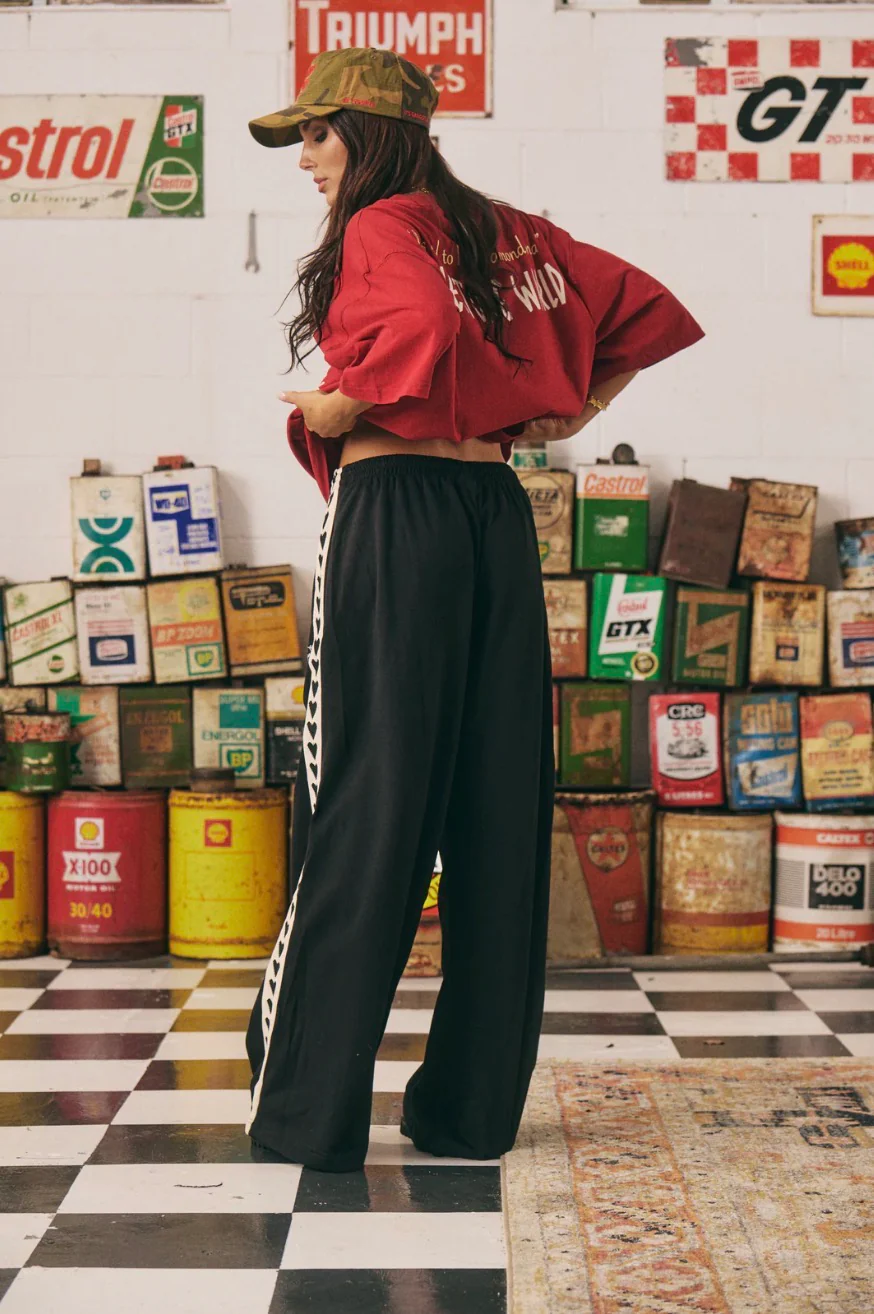 The Raving Hearts Pants Black | Sabbi The Store - Image 2