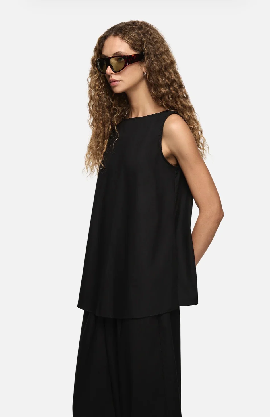 Yan Top Black | Blanca - Image 5